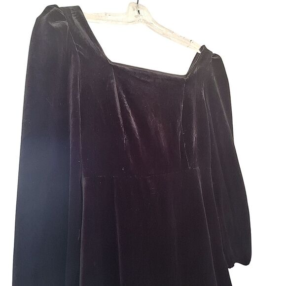 NWT Chic Square Neck Plain Black Velvet Midi Dress A-Line Japanese Brand Lined - Picture 4 of 16
